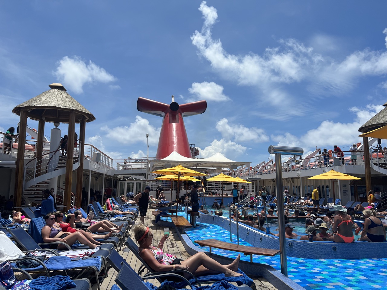 I tried the cheapest Carnival Cruise Line cabin I could find and here's how it went Cruise.Blog